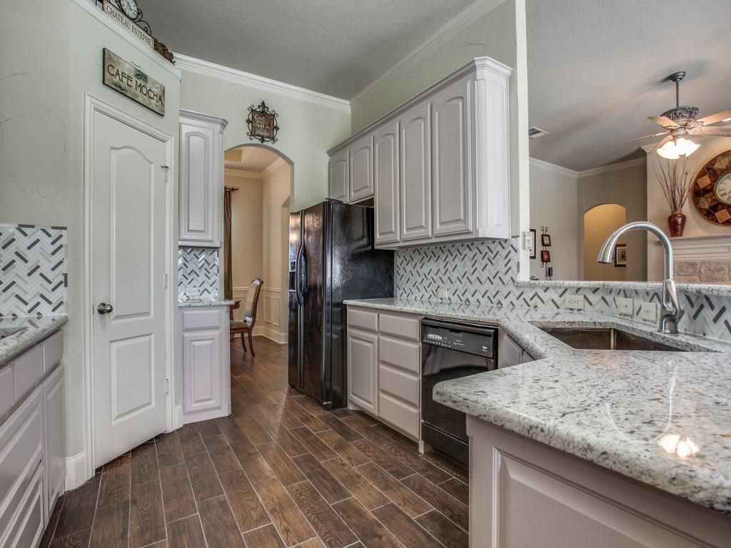 Kitchen (11)