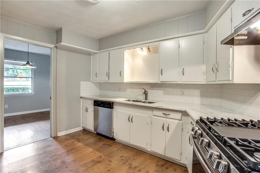 Kitchen (26)