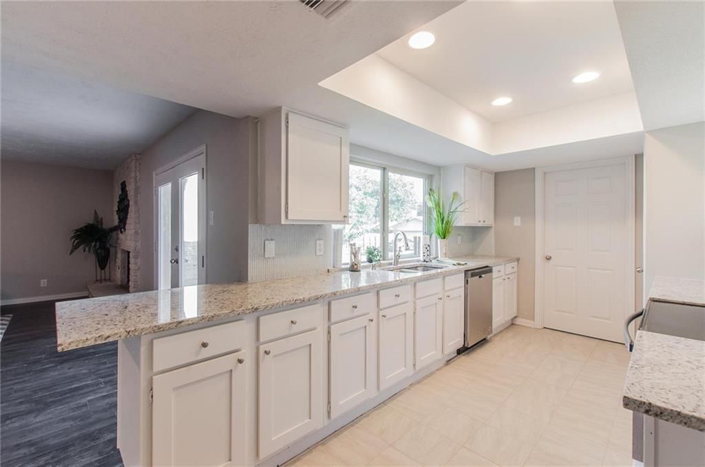 Kitchen (33)